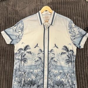 Guess White and Blue Tropical Print Men's Shirt